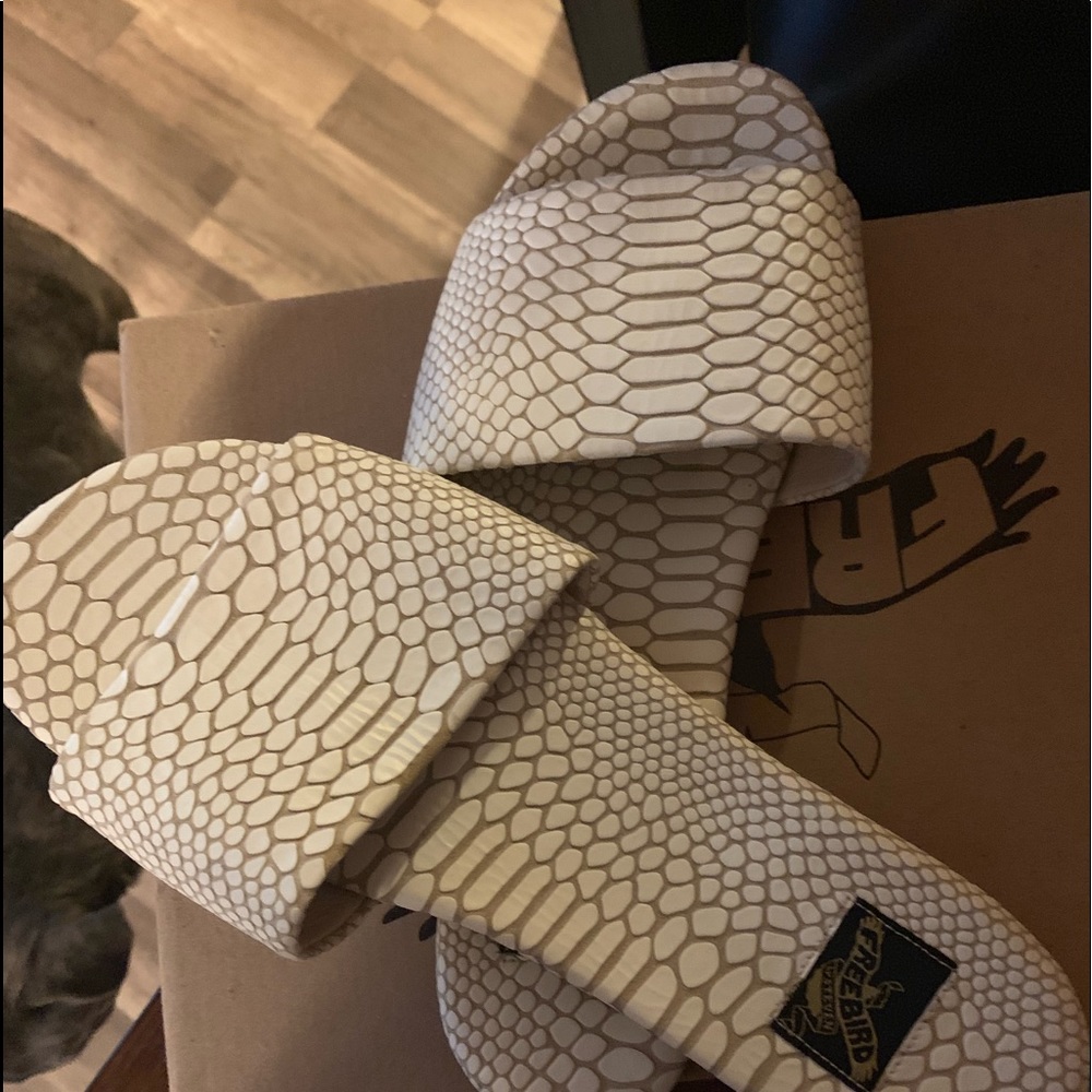 Feeebird by Steven White snake skin flats